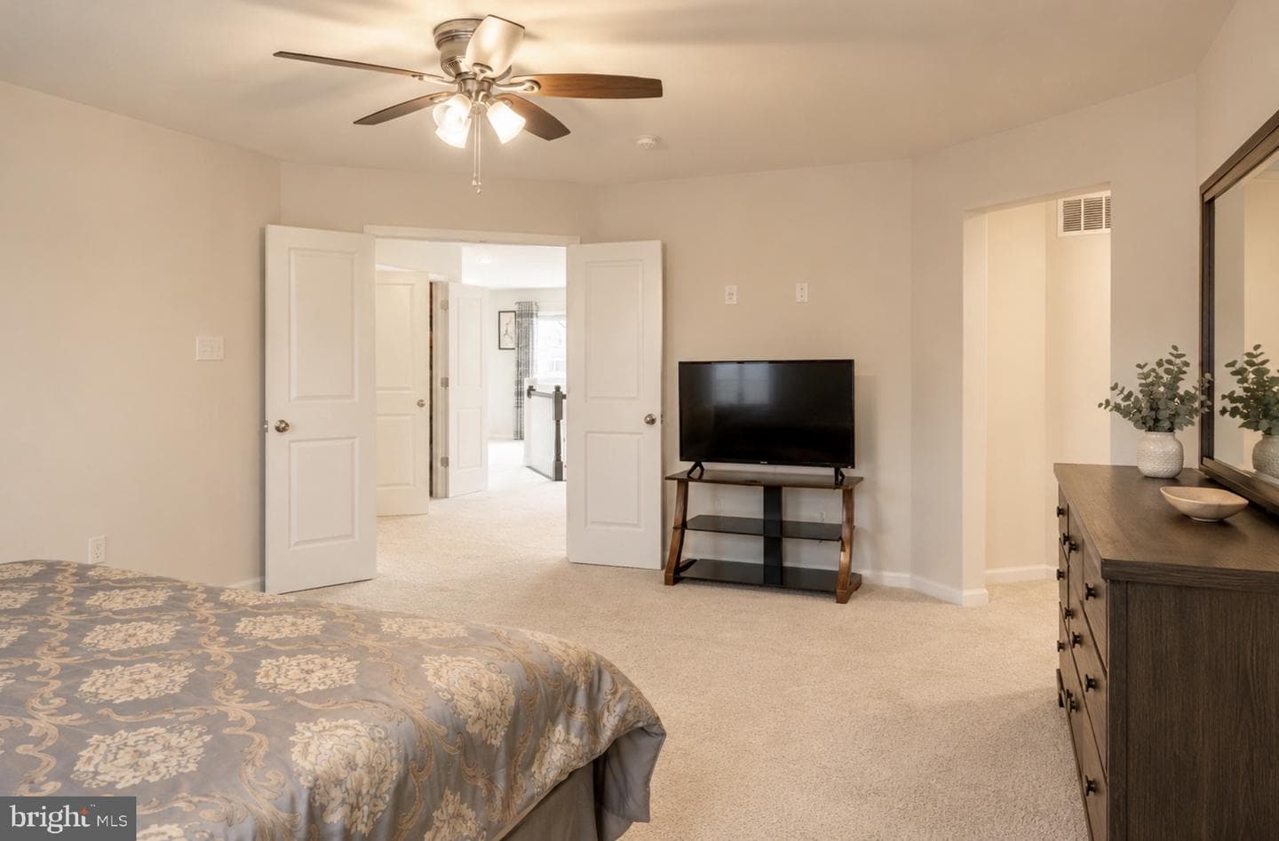 720 Scarlet Sky Drive photo 17