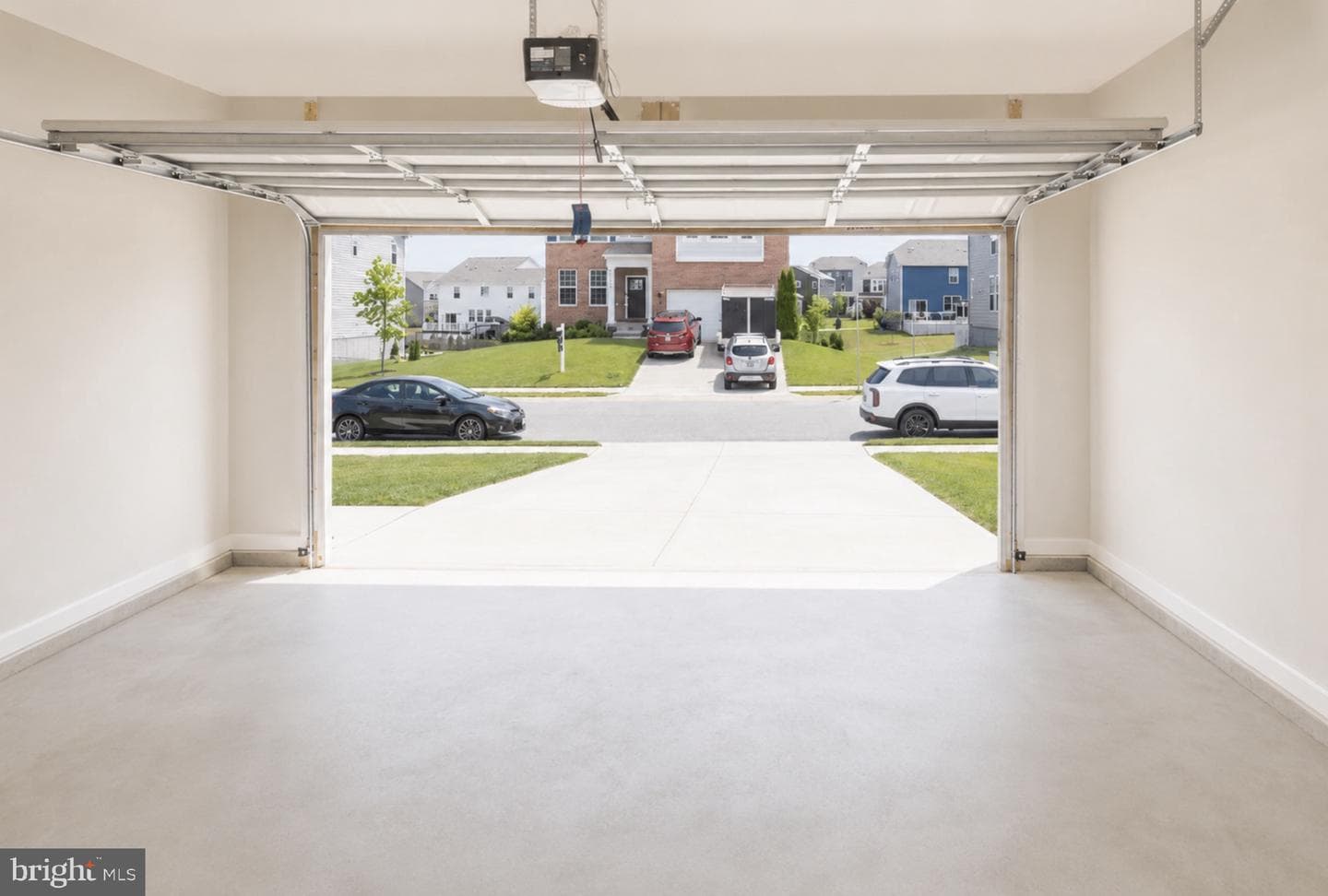 720 Scarlet Sky Drive photo 29