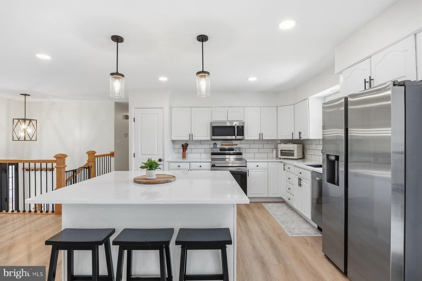 6410 Candlewicke Court photo 10