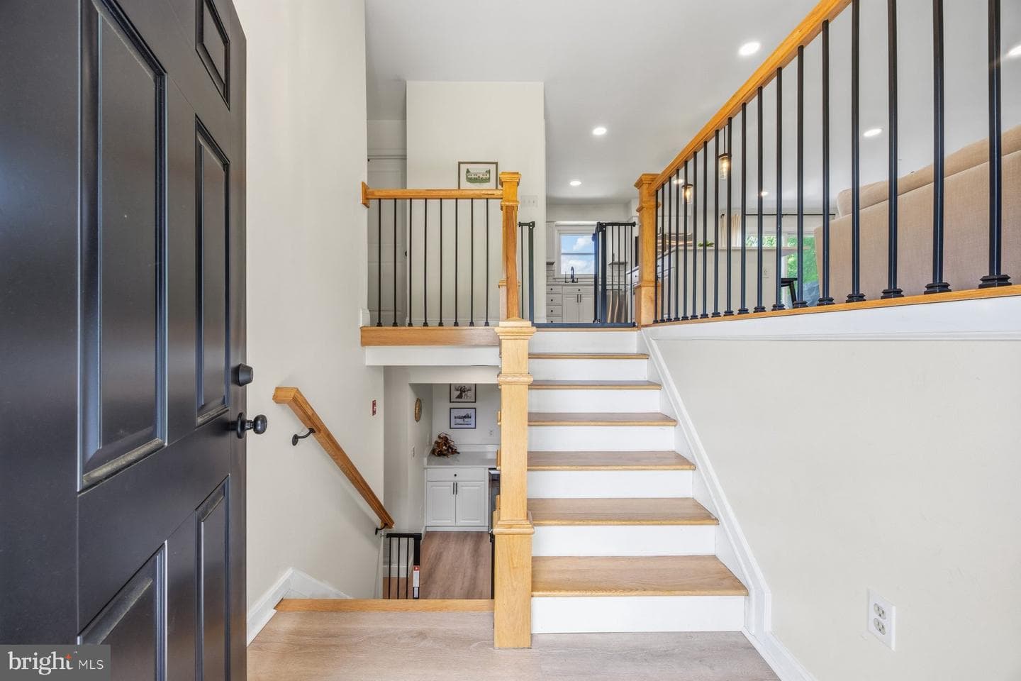 6410 Candlewicke Court photo 3