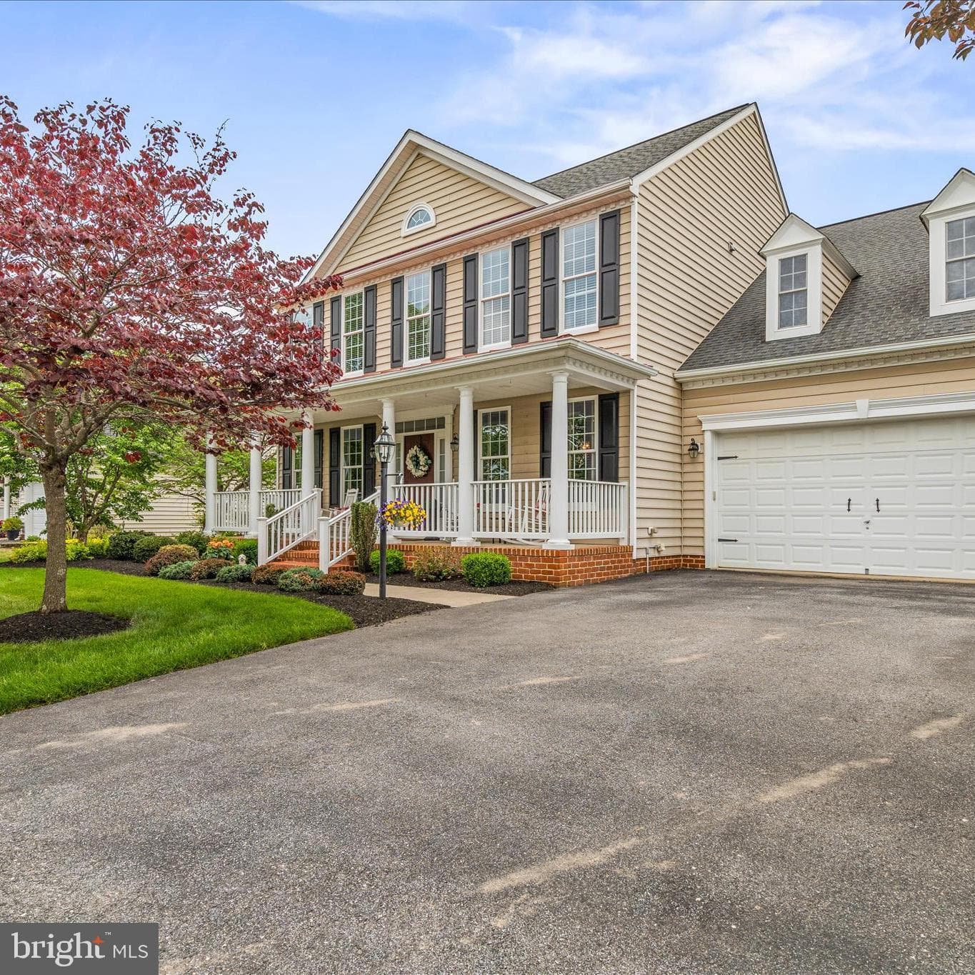 1808 Fieldbrook Lane photo 3