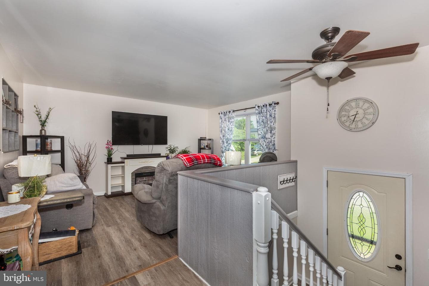 517 Trevanion Terrace photo 15