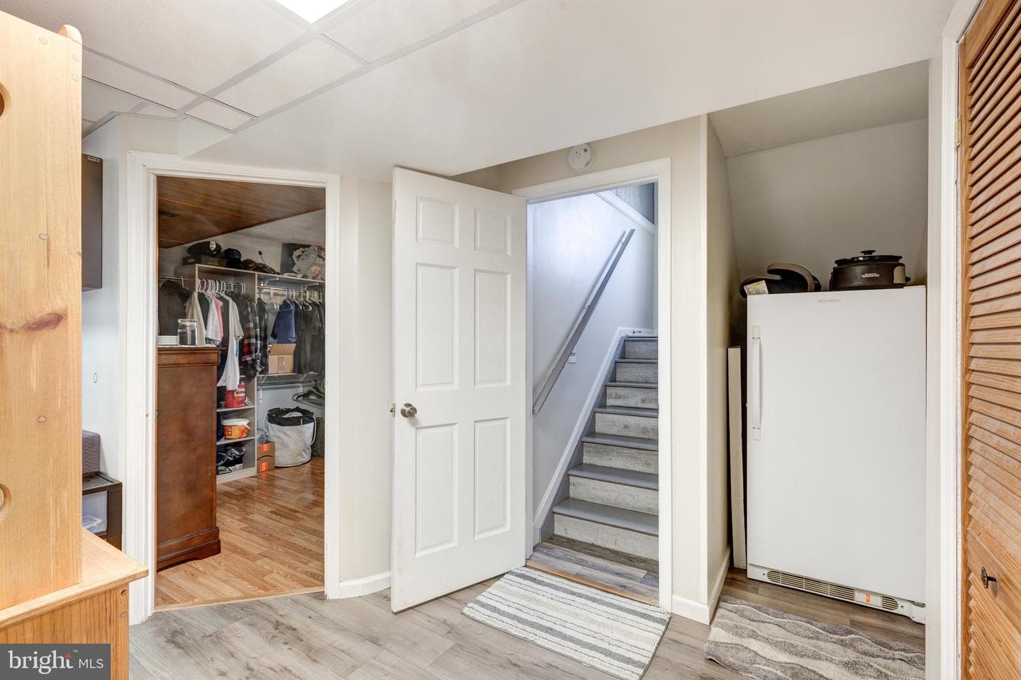 517 Trevanion Terrace photo 45