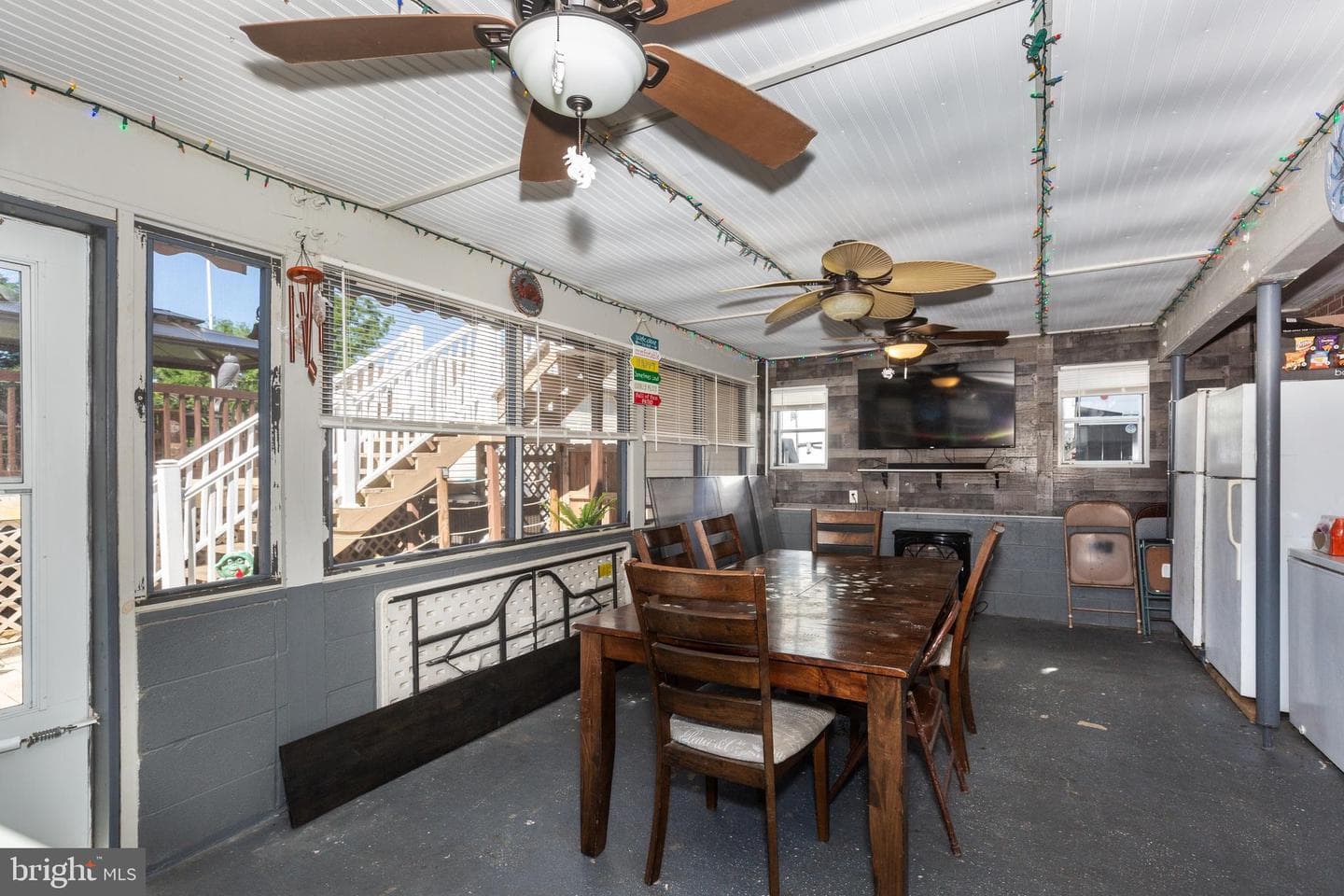 517 Trevanion Terrace photo 46
