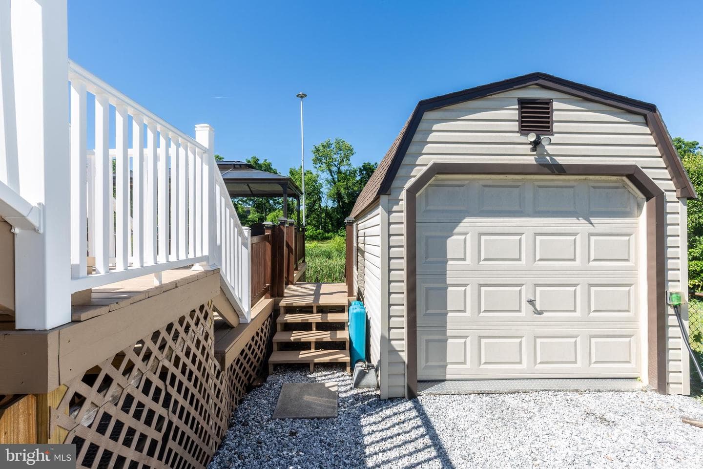 517 Trevanion Terrace photo 53