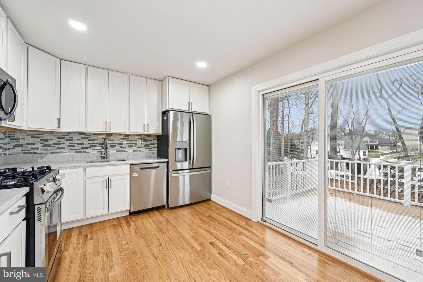 5806 Miriam Drive photo 13