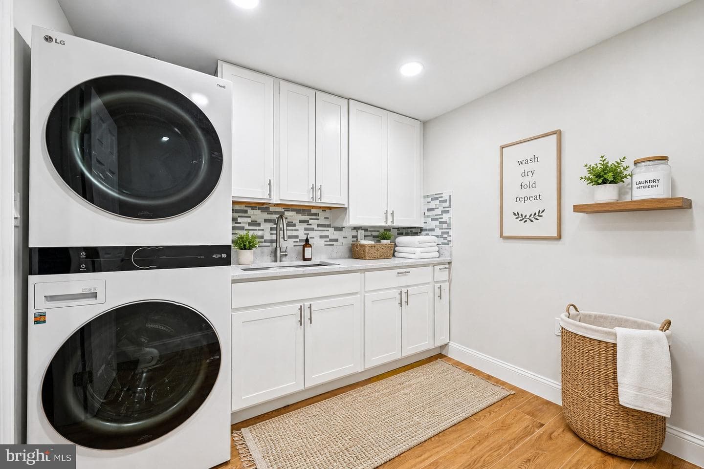 5806 Miriam Drive photo 44