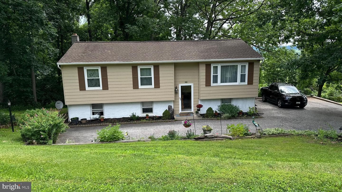 1521 Amalfi Drive, Westminster