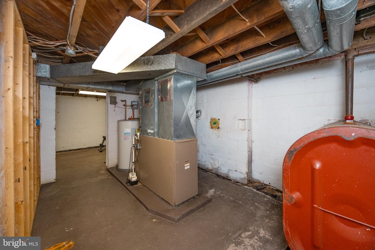 515 Locust photo 103