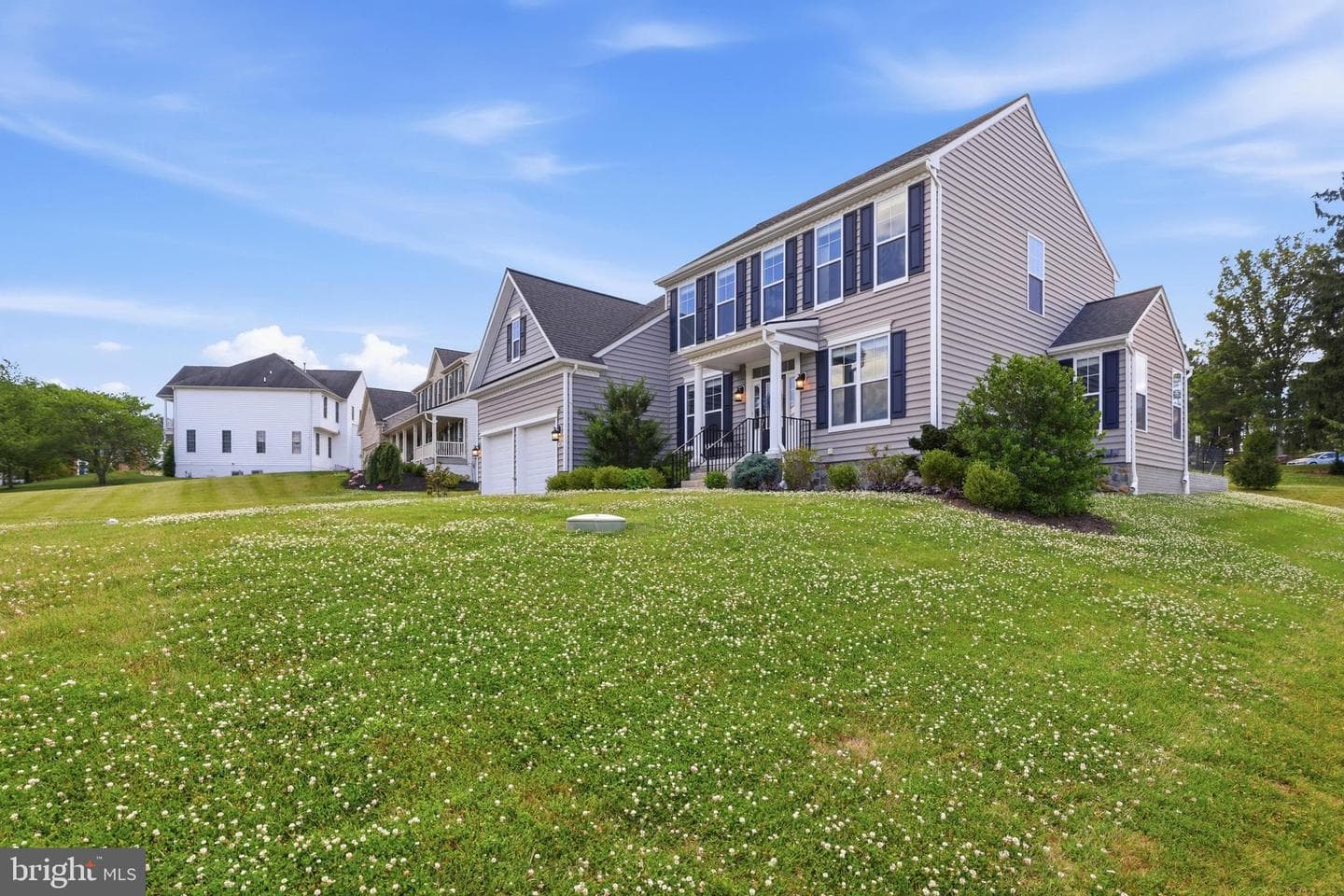 606 Candice Dr, Mount Airy