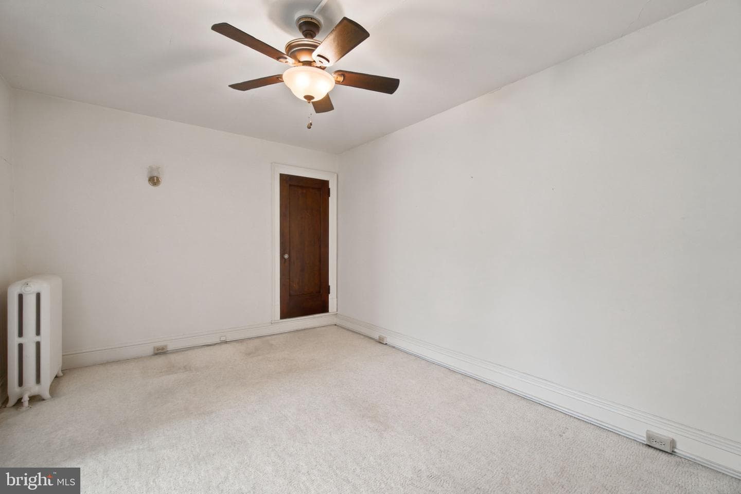 112 E Main Street photo 26