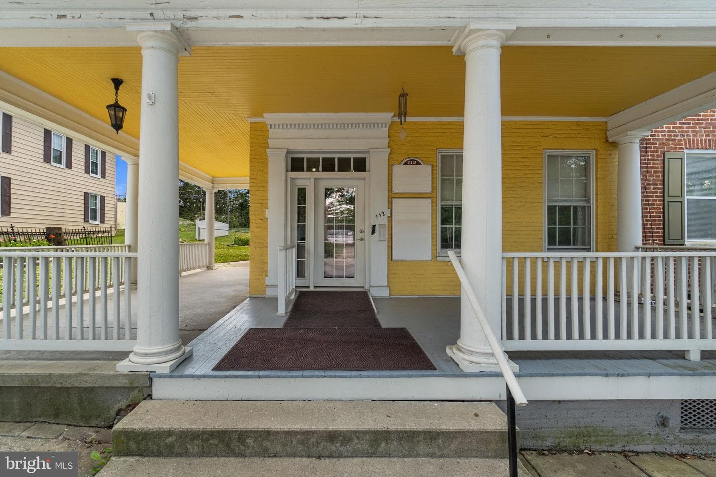 112 E Main Street photo 3