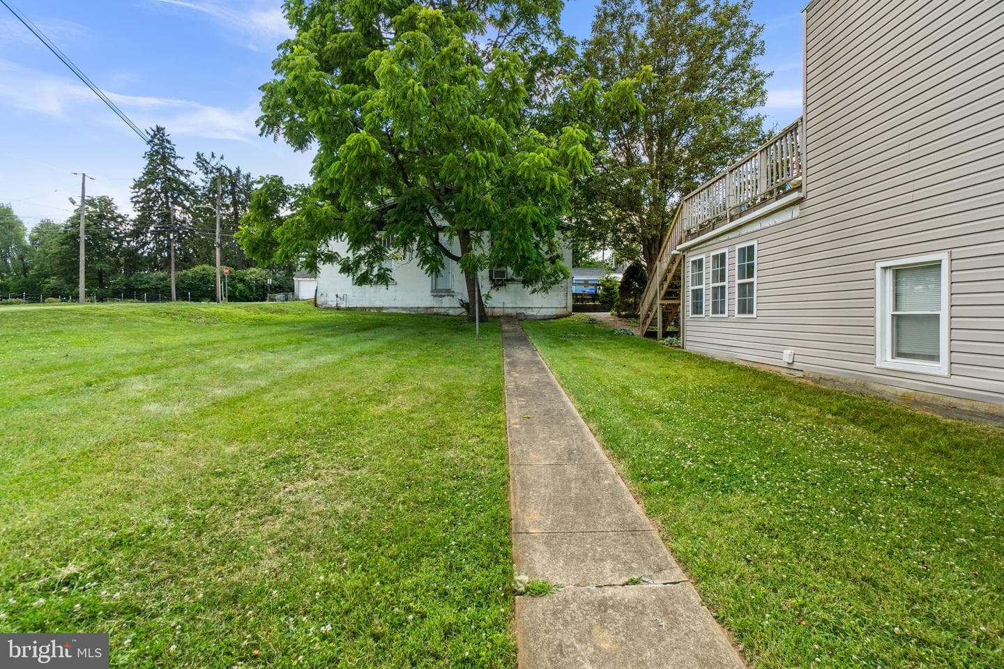 112 E Main Street photo 39