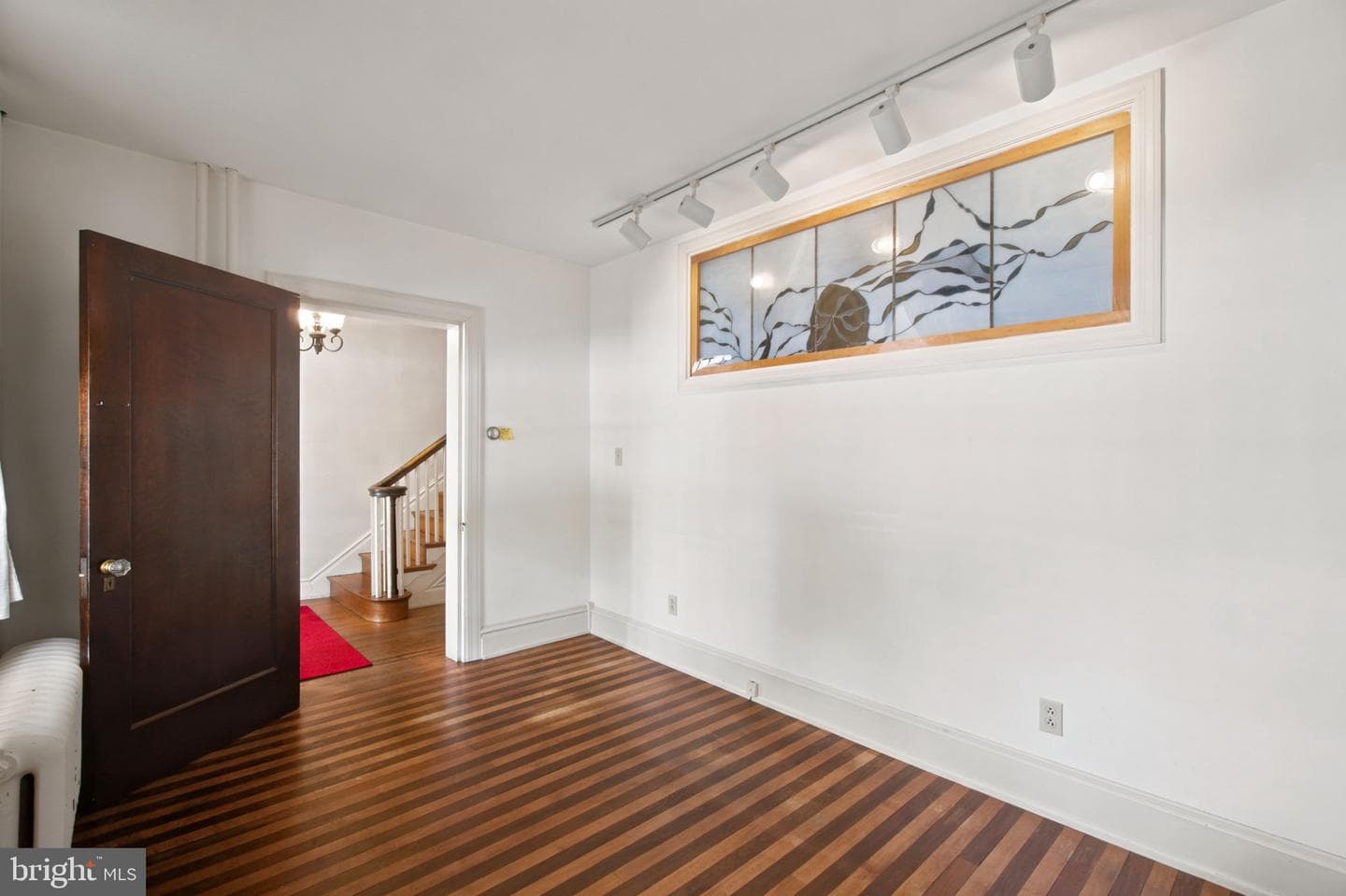 112 E Main Street photo 5