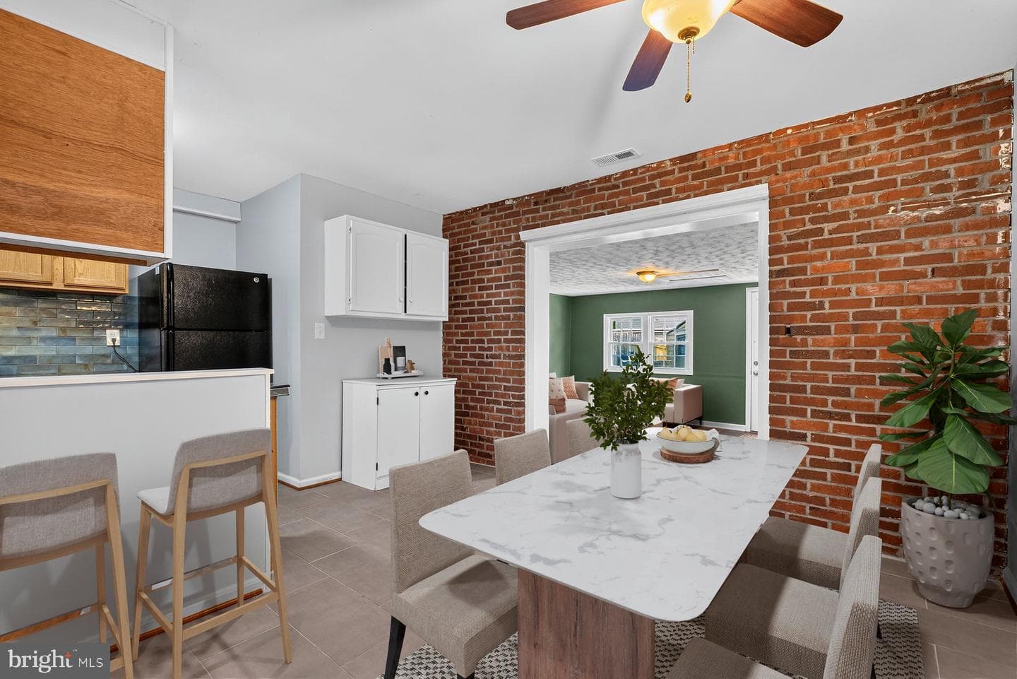508 Daisy Drive photo 3