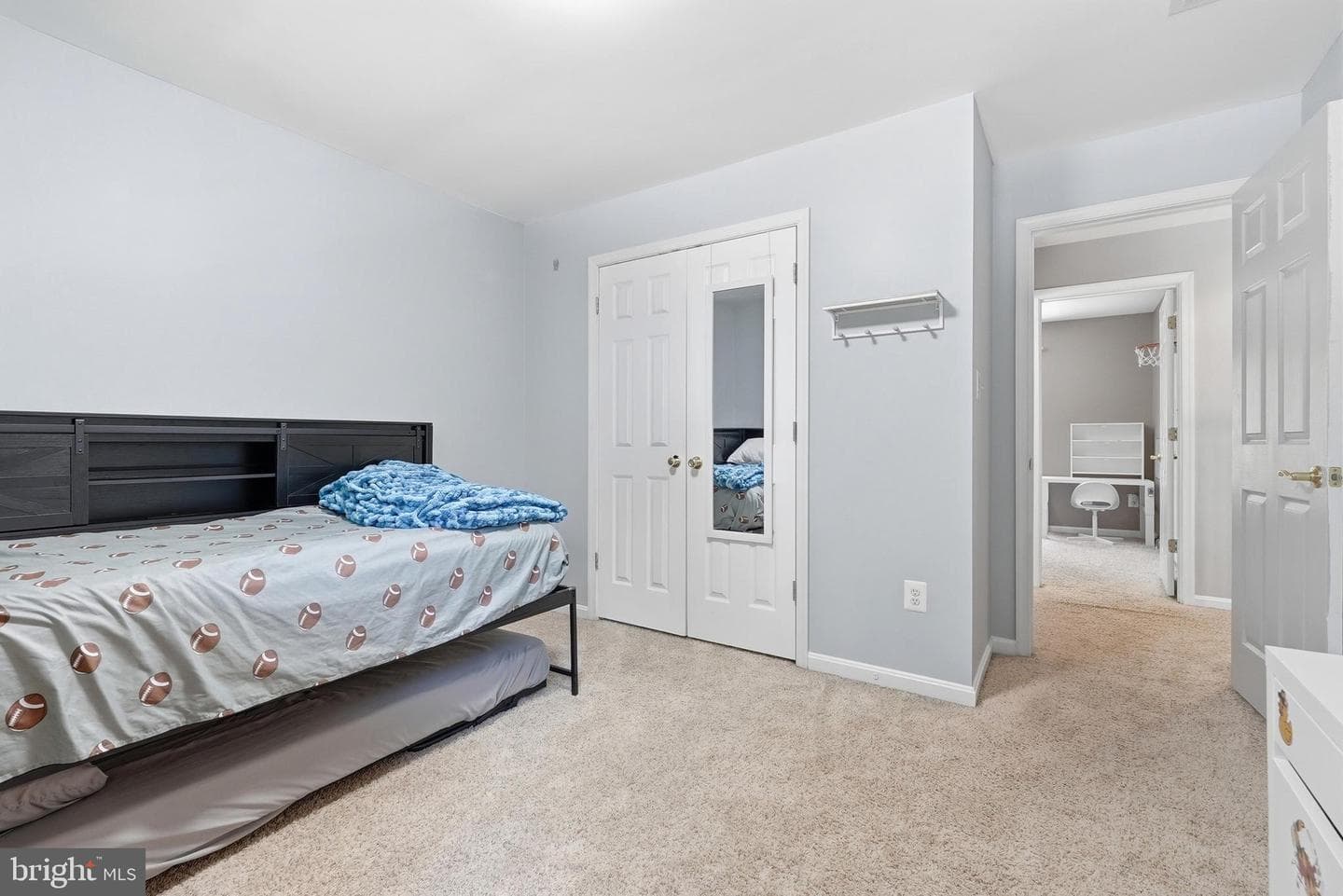 2025 Sherryl Avenue photo 44