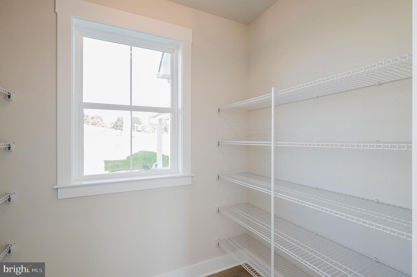 2527a Fourleaf Drive photo 27