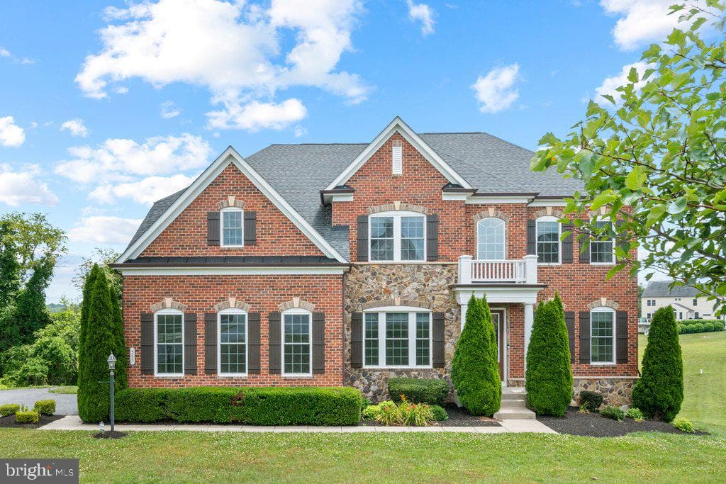 555 Parkland Road photo 6