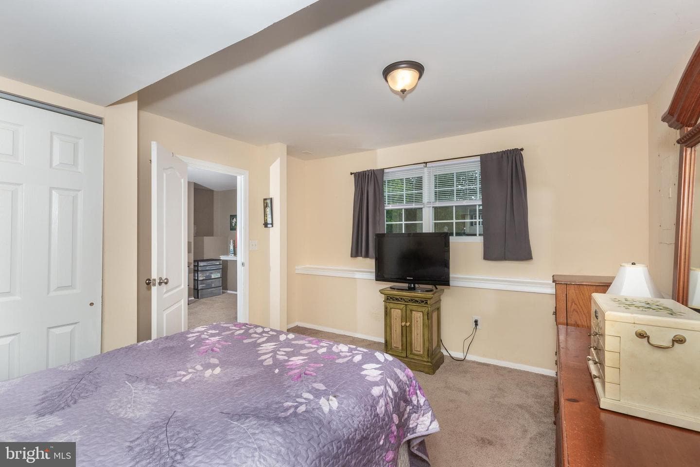 112 Baumgardner Avenue photo 34