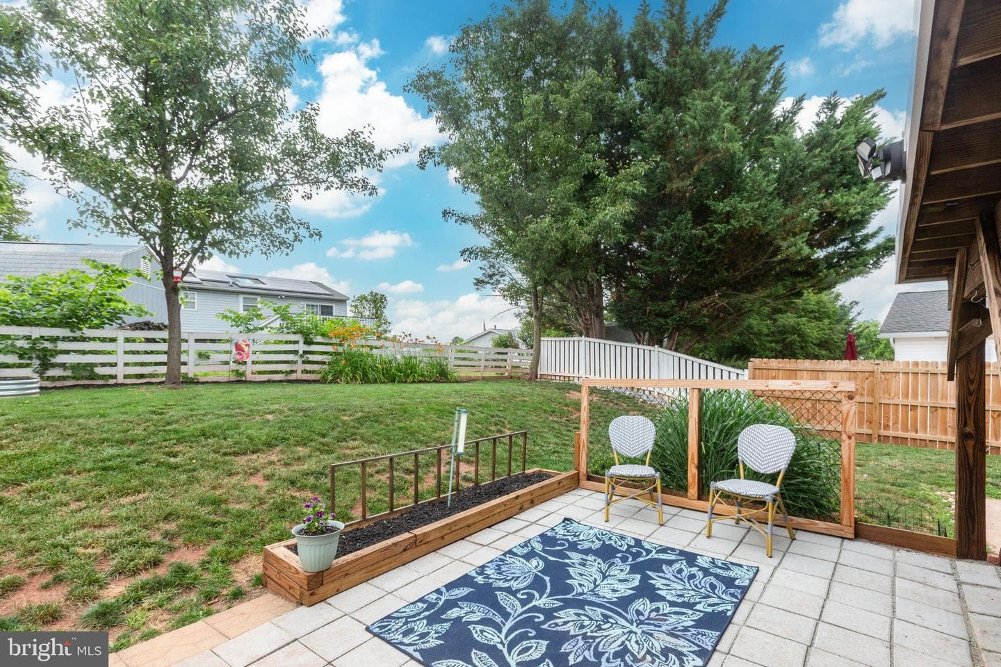 112 Baumgardner Avenue photo 42