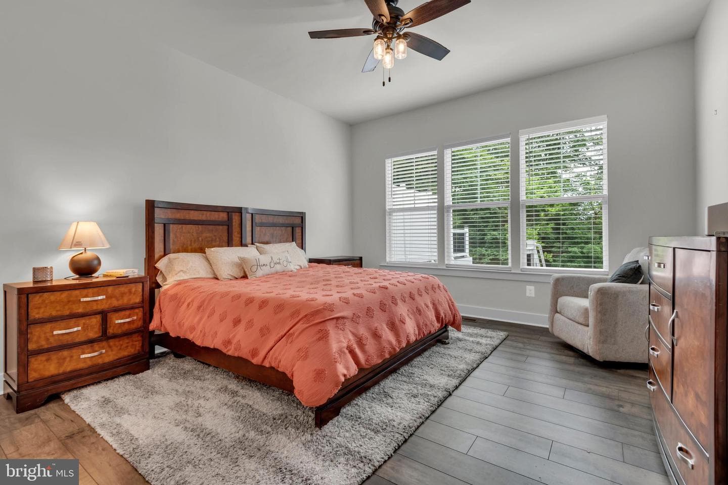 2820 Town View Circle photo 14