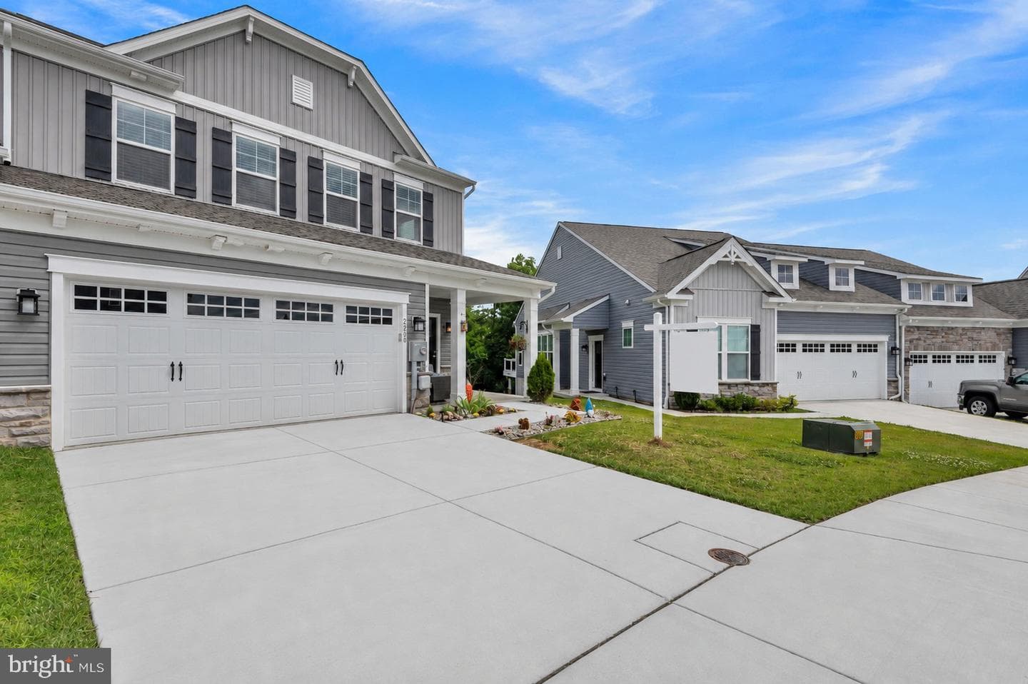 2820 Town View Circle photo 45