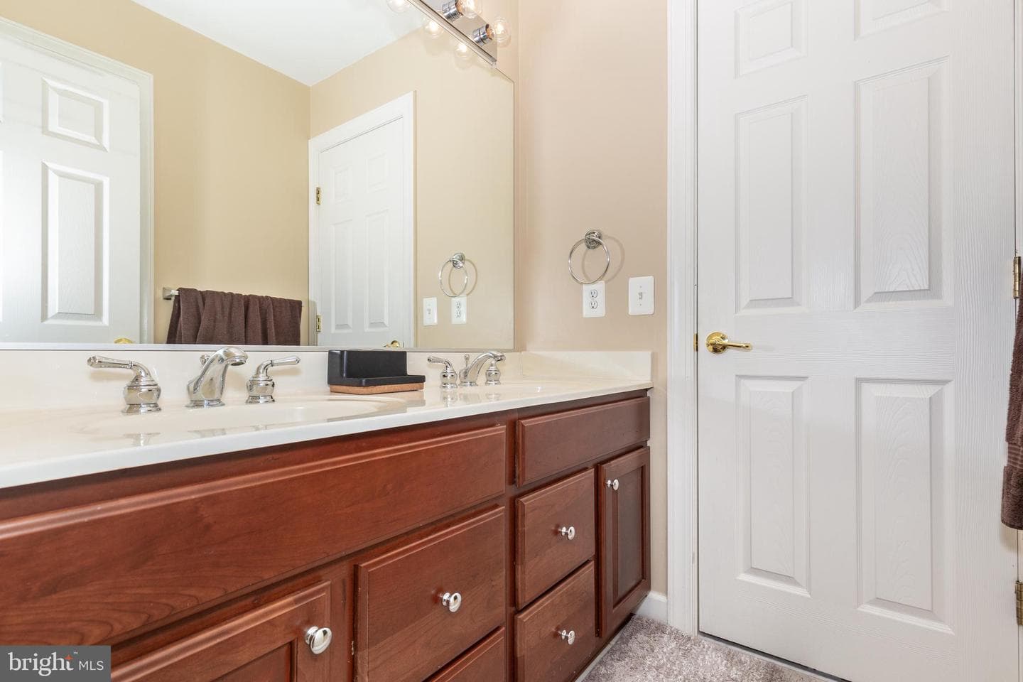 6050 Moore Drive photo 57