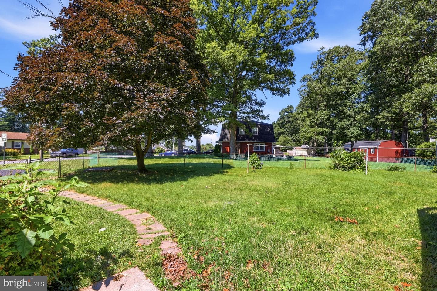 6330 Freedom Avenue photo 36