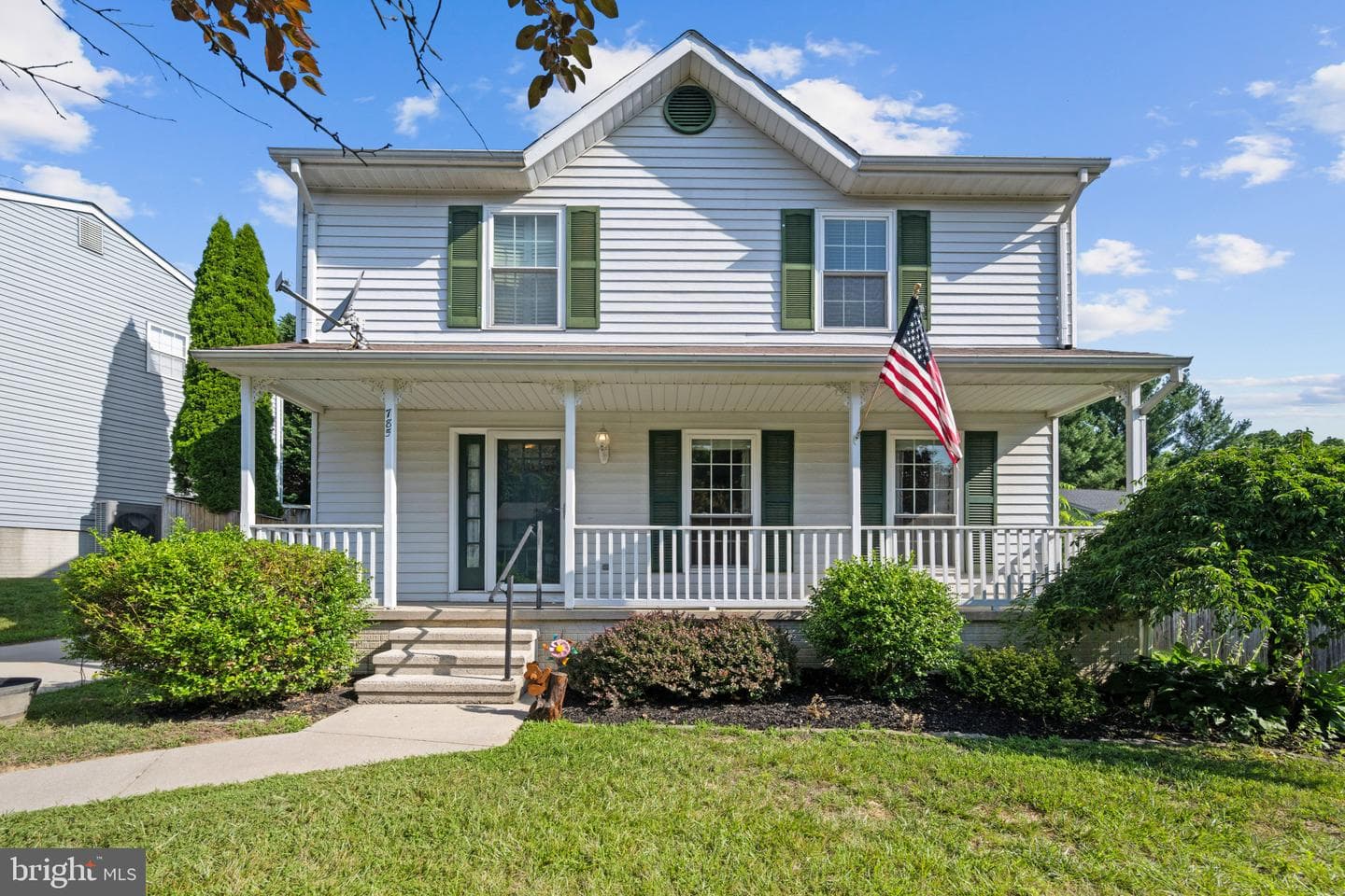 785 Woodsman Circle, Hampstead