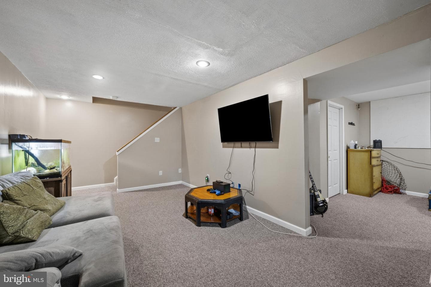785 Woodsman Circle photo 34
