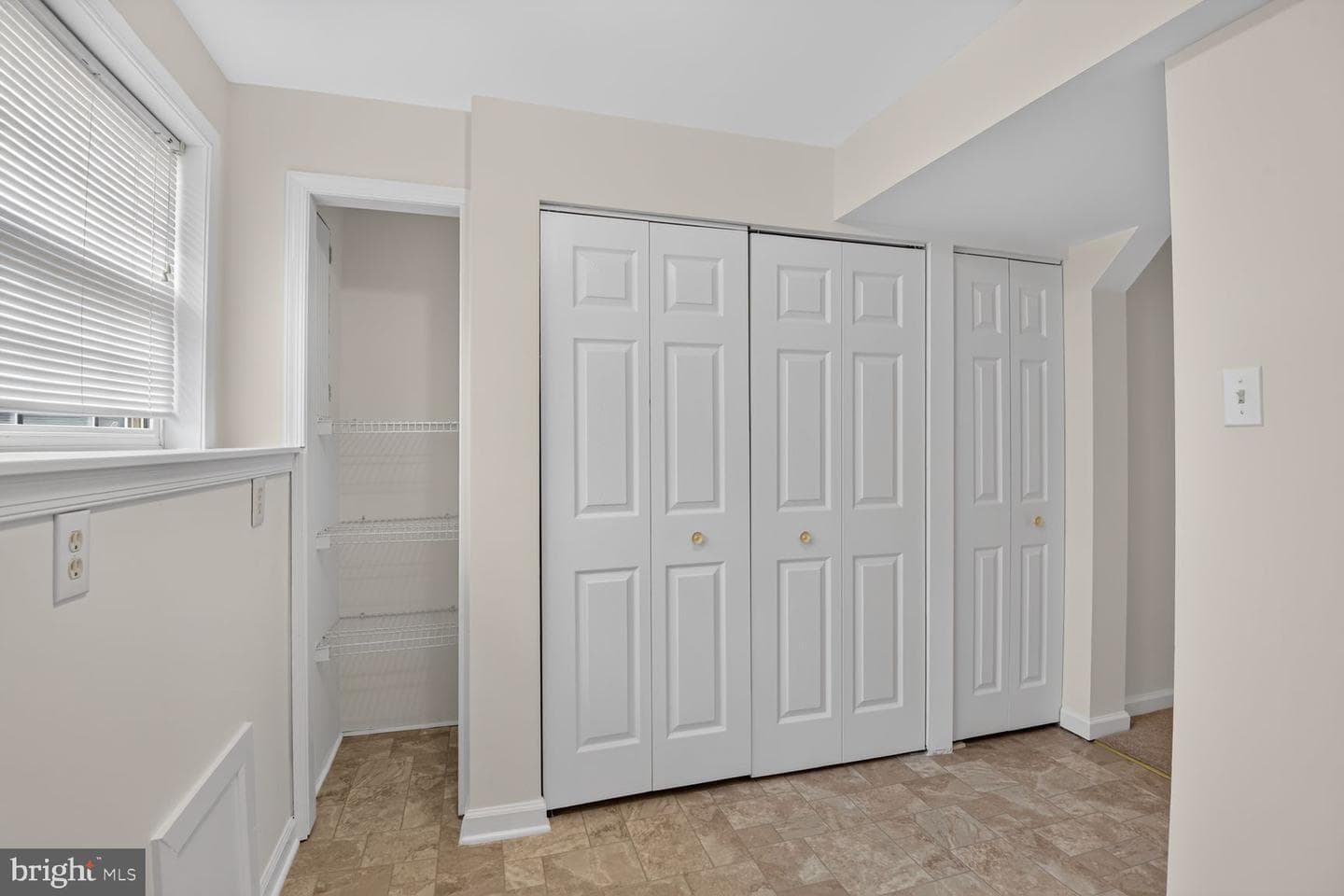 6342 Jacobs photo 25