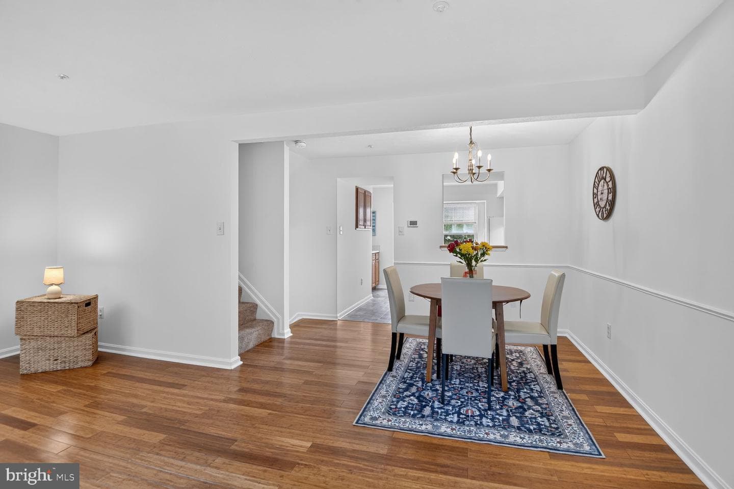 6342 Jacobs photo 8