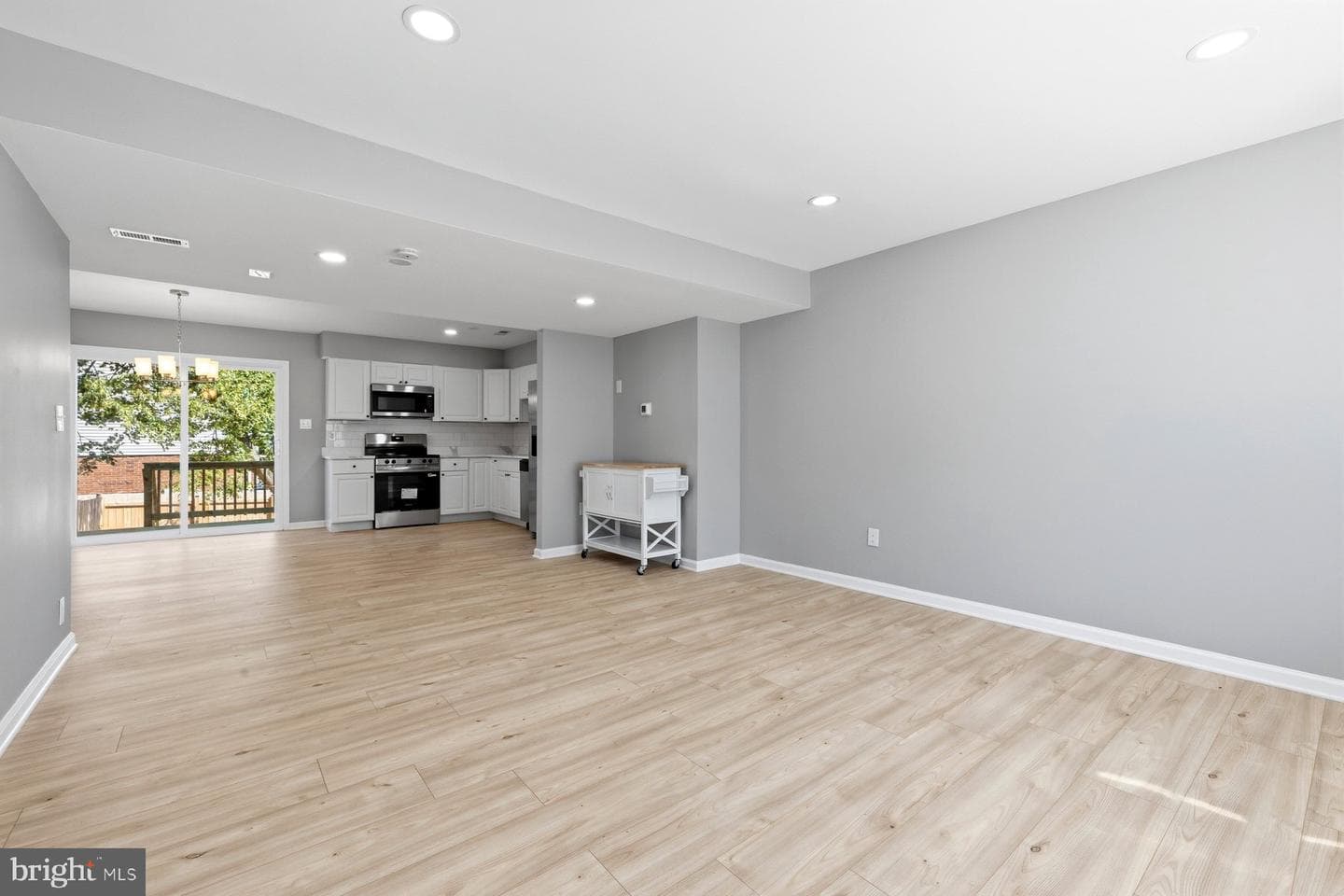 176 S Court Street photo 4