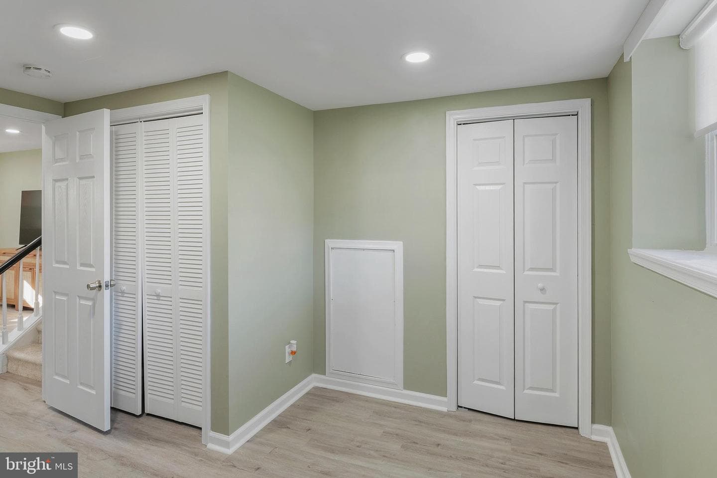 1003 Berkley Dr photo 27