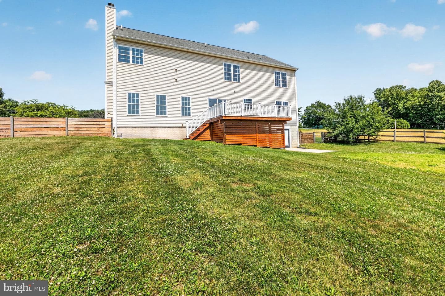 5891 Woodbine Road photo 47
