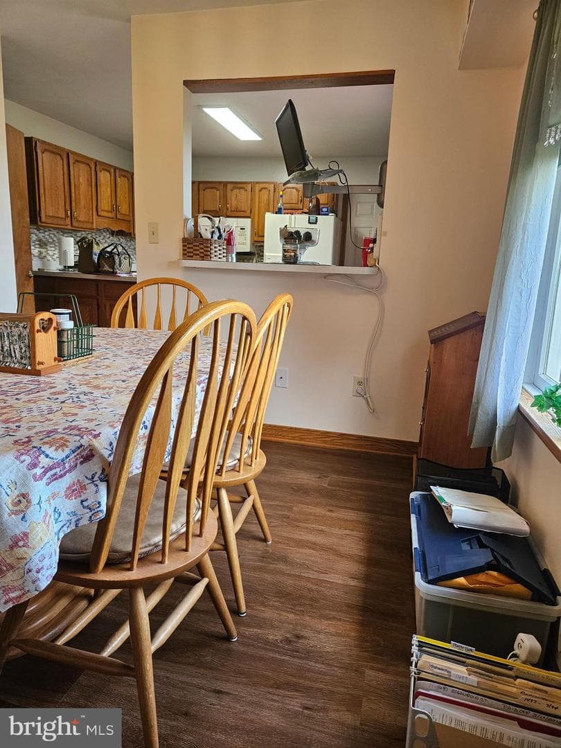 1497 Algonquin Court photo 30