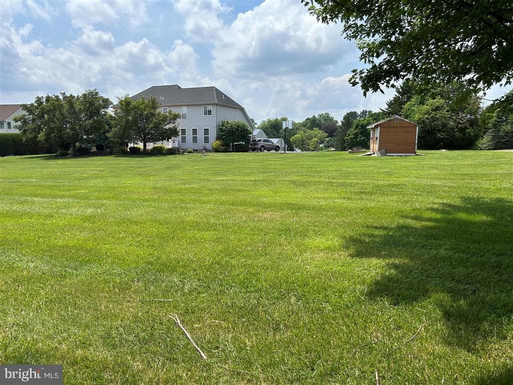 2521 Karen Way photo 15