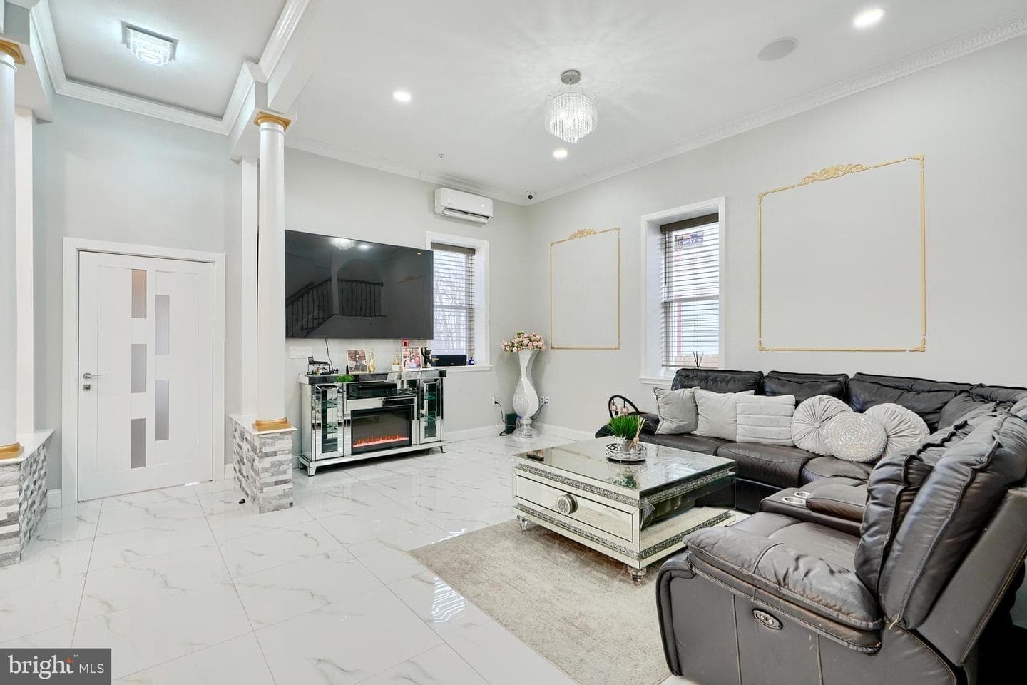 5021 Harney Road photo 18