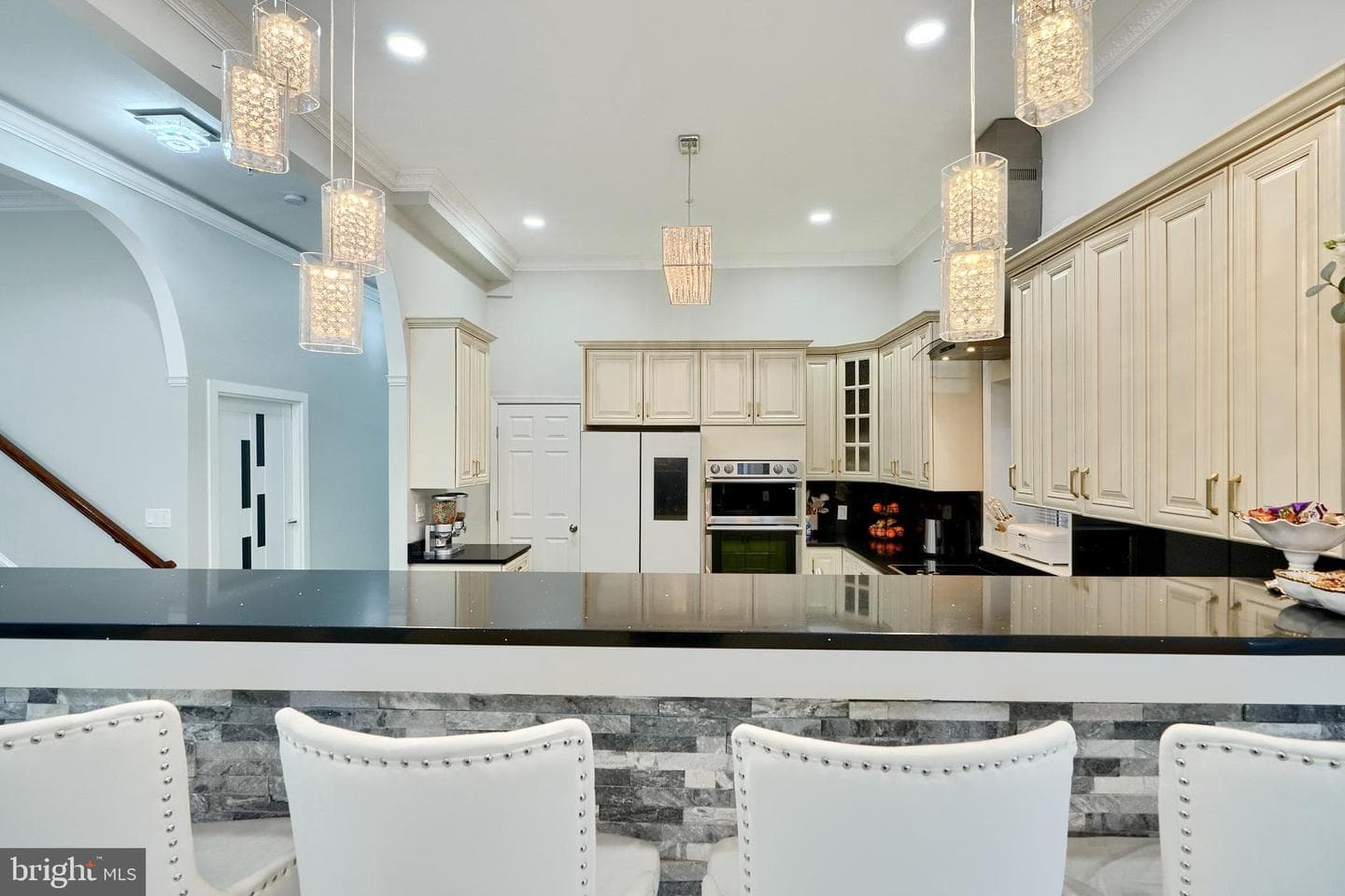5021 Harney Road photo 24