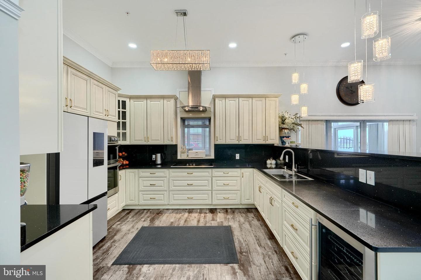 5021 Harney Road photo 26