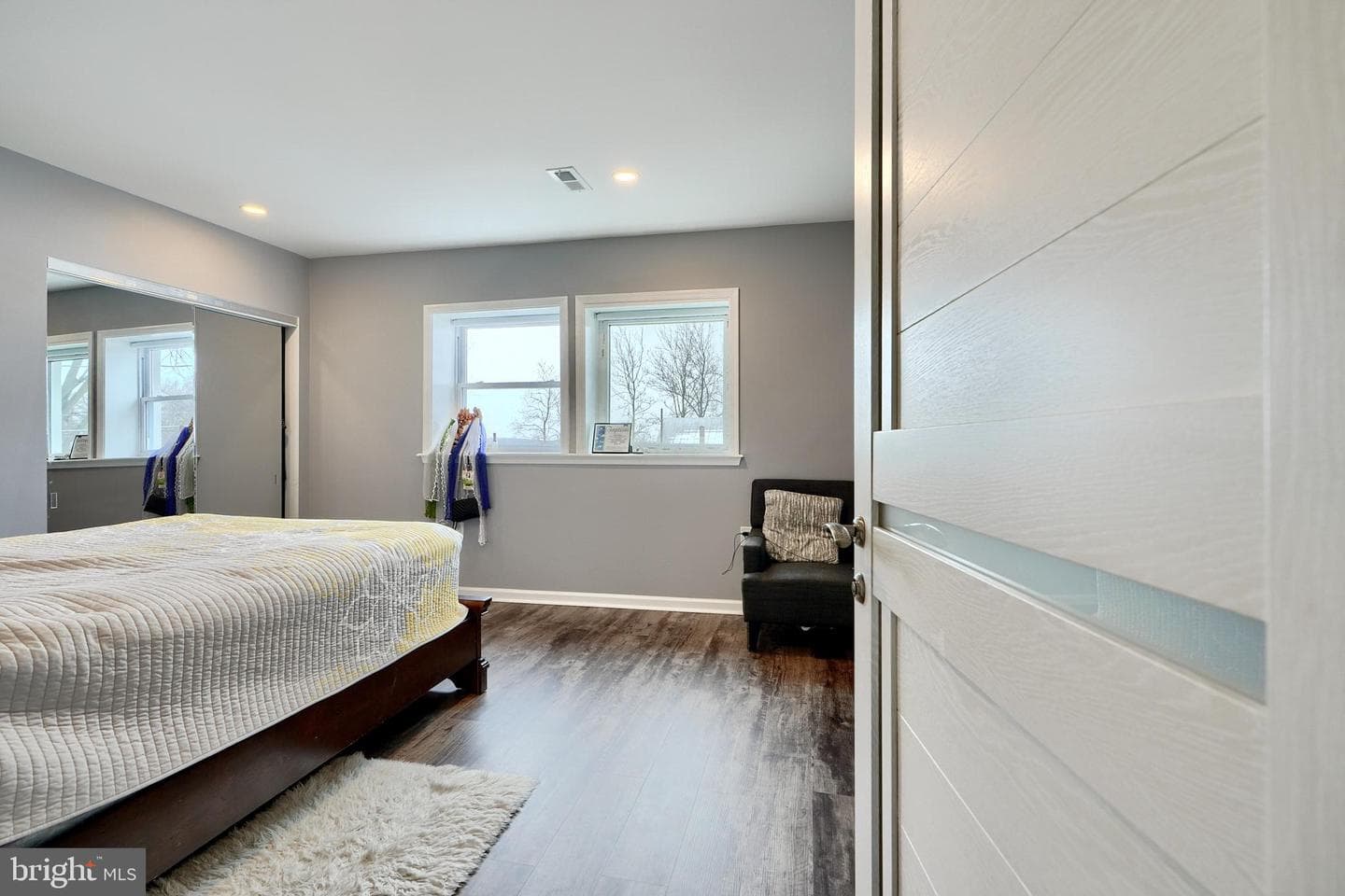 5021 Harney Road photo 57