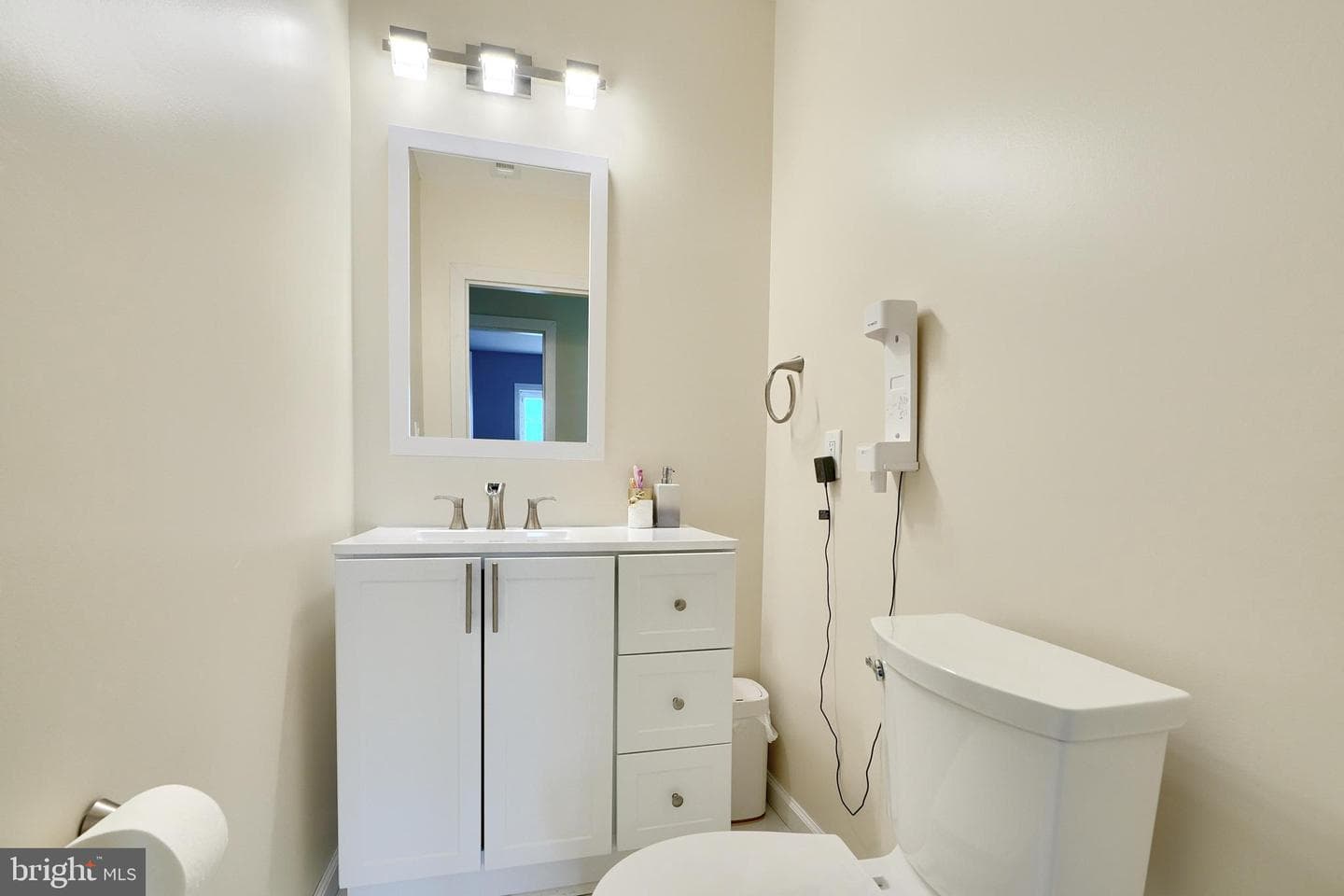 5021 Harney Road photo 66