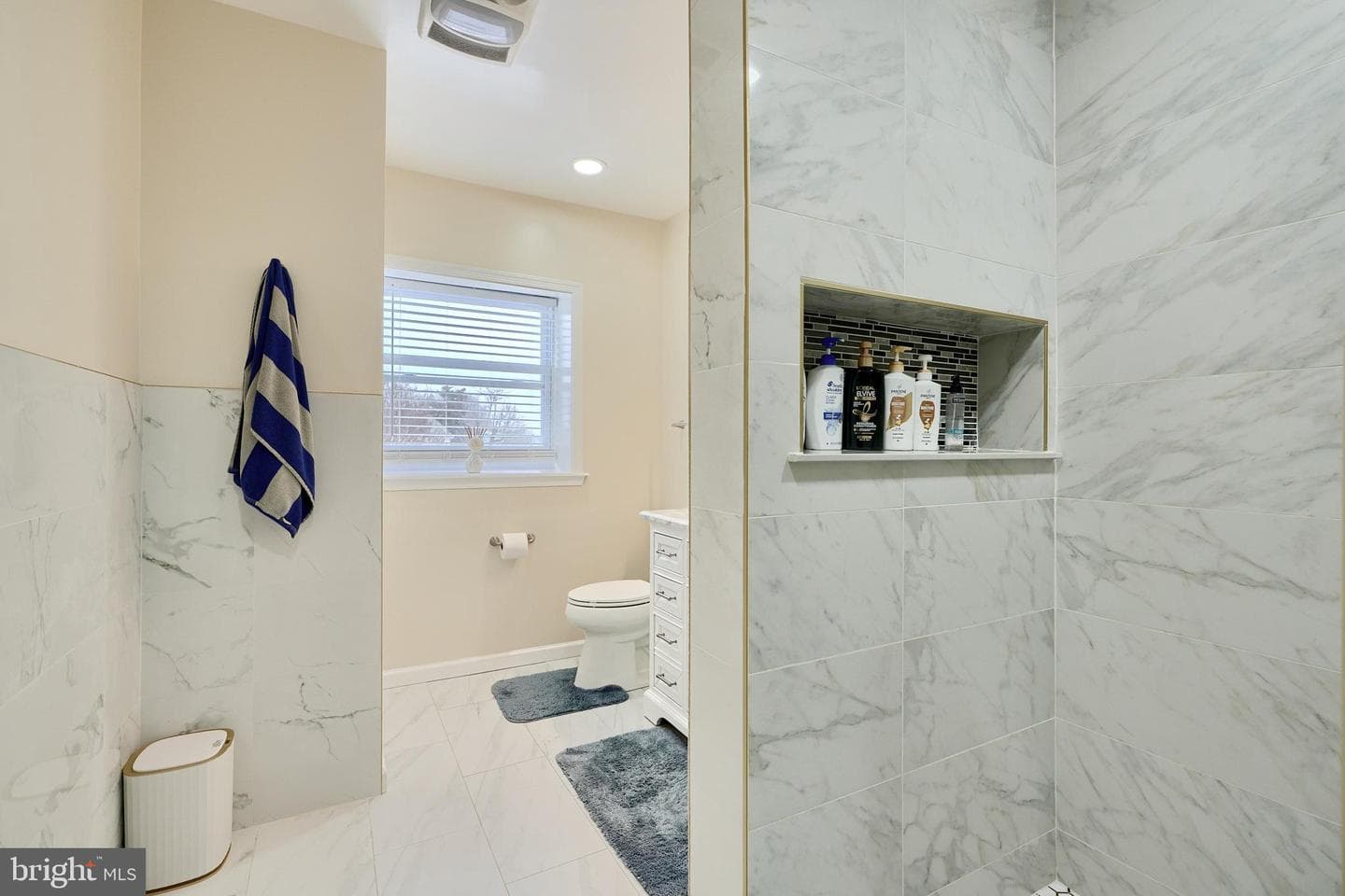5021 Harney Road photo 68