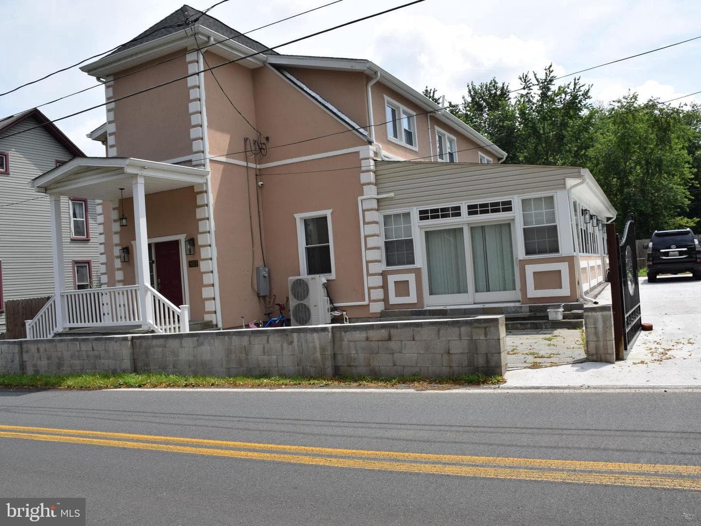 5021 Harney Road photo 73