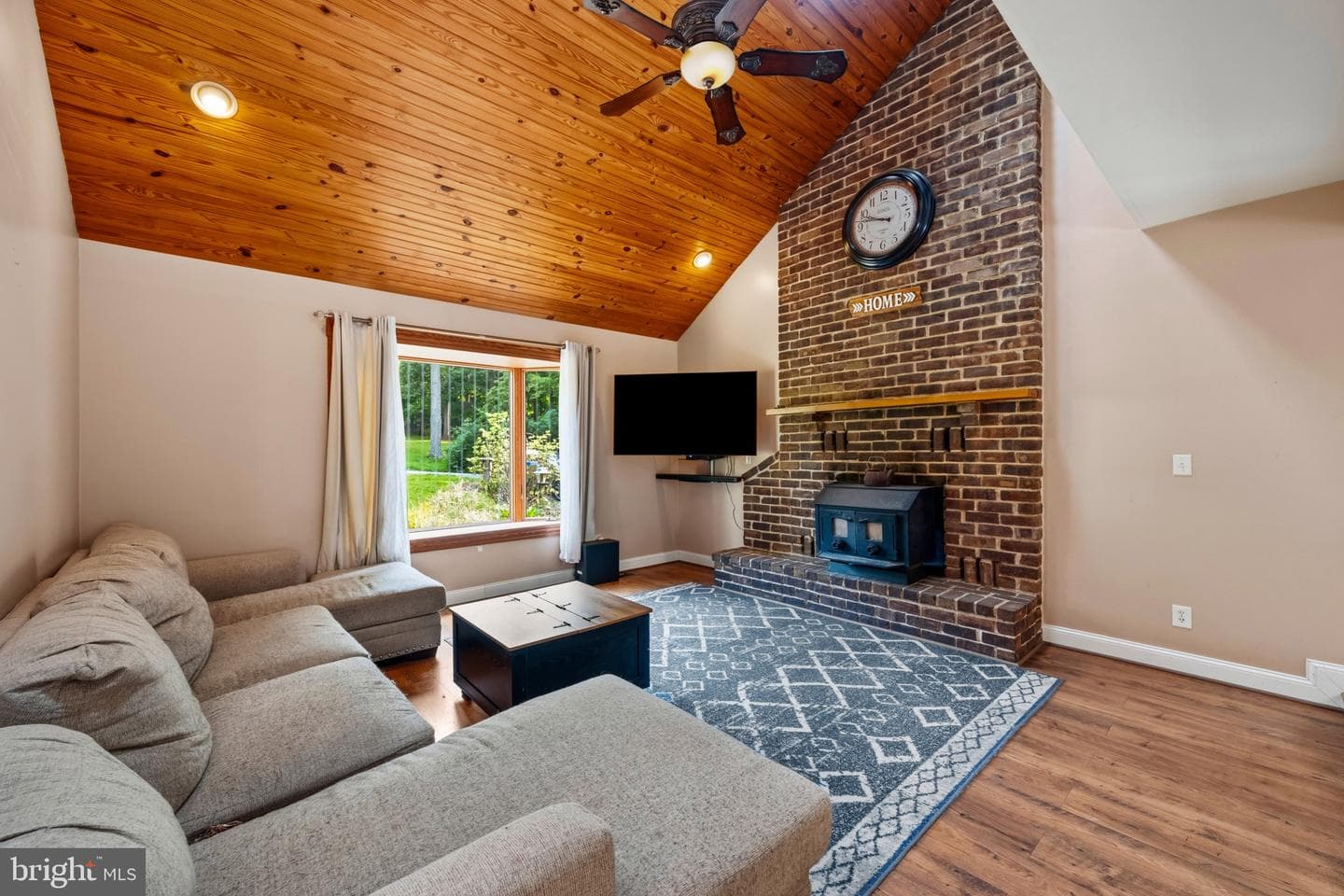 2702 Bird View Road photo 6