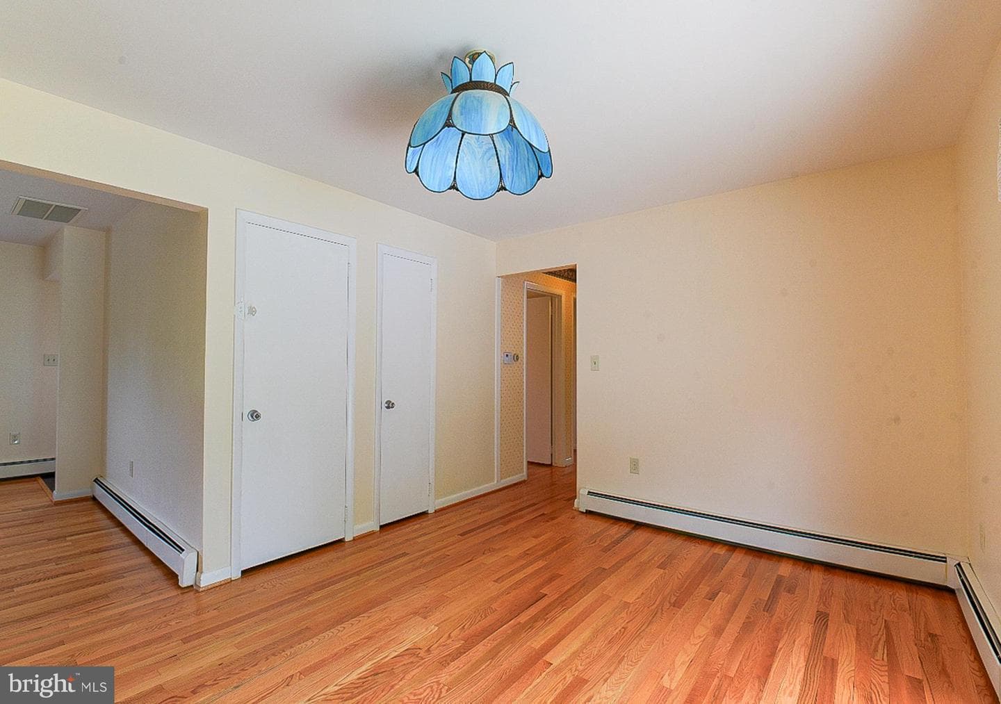 313 Wayne Avenue photo 17