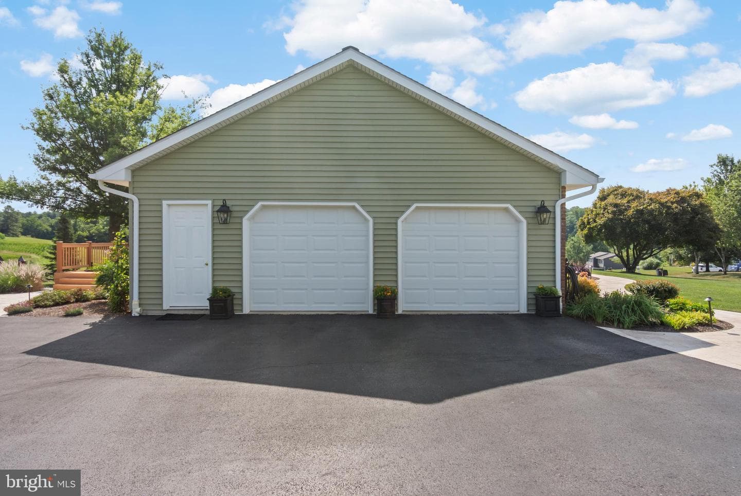 3206 Eves Way photo 27