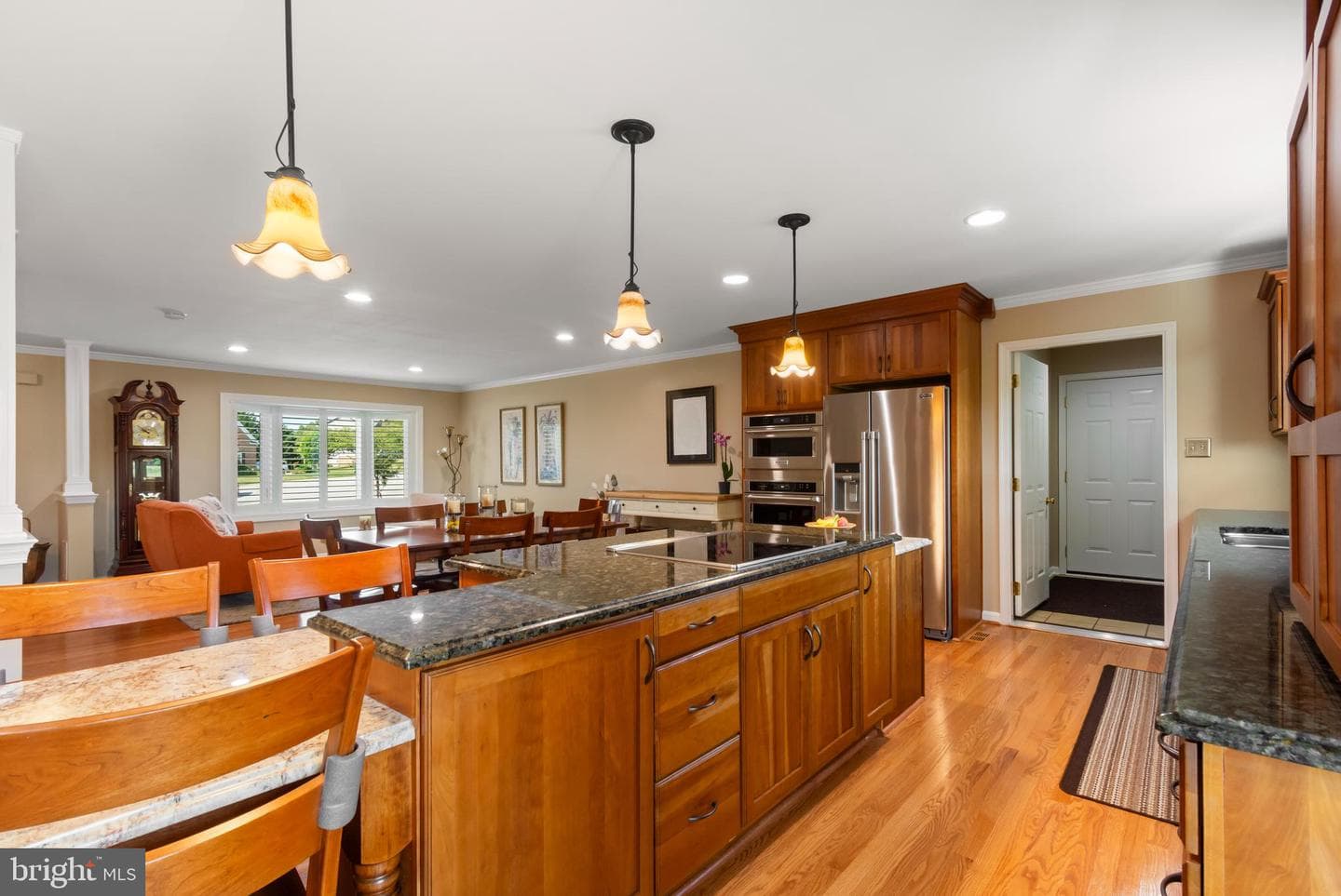 3206 Eves Way photo 9