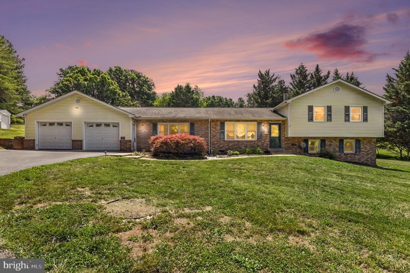 3944 Harrisville Rd, Mount Airy