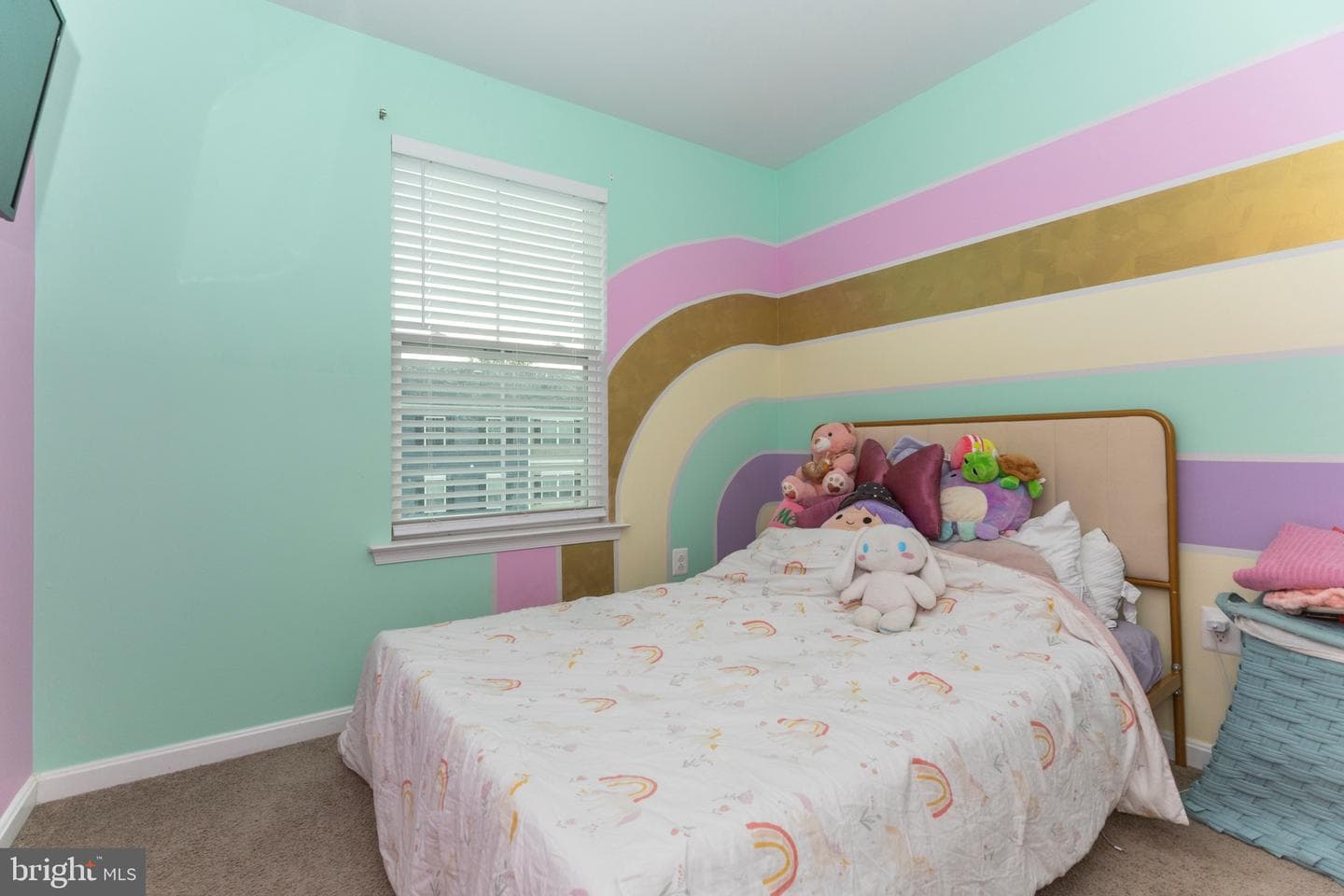300 Carbine Street photo 20